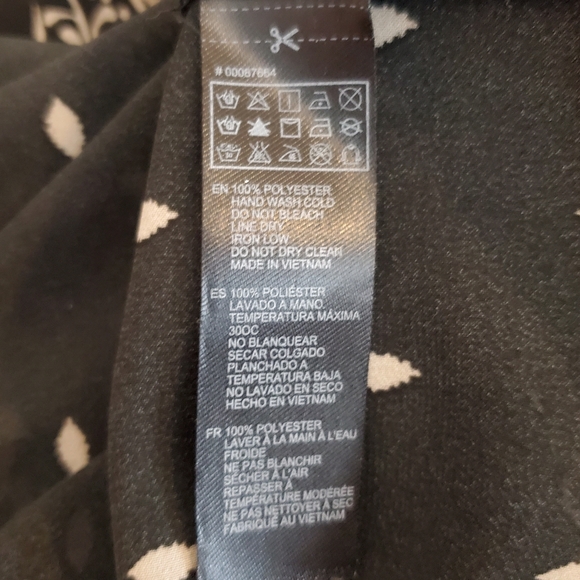 Forever 21 Floral Chiffon Top - Picture 4 of 4